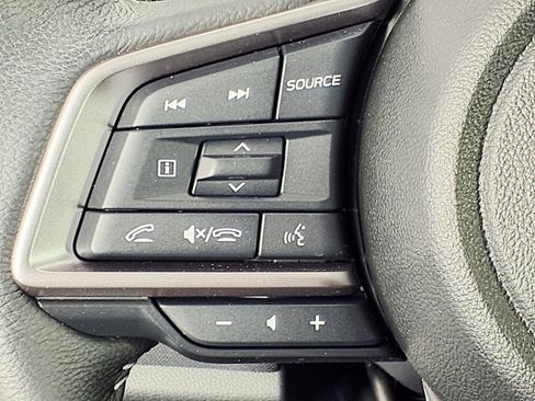 Used 2024 Subaru Outback Premium AWD/4WD image 17