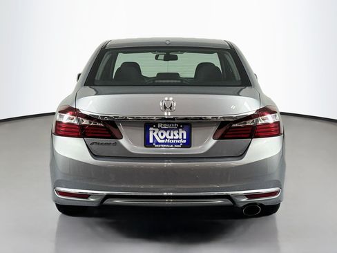 Certified 2017 Honda Accord EX-L image 6