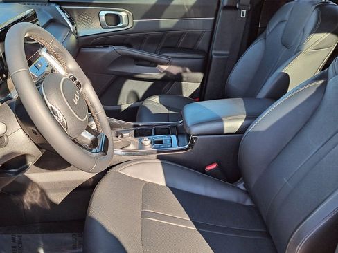 Used 2022 Kia Sorento SX image 23