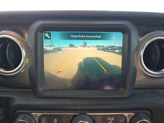 Used 2021 Jeep Gladiator Overland AWD/4WD image 20