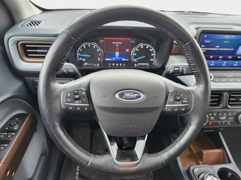 Used 2022 Ford Maverick Lariat w/ Lariat Luxury Package image 11