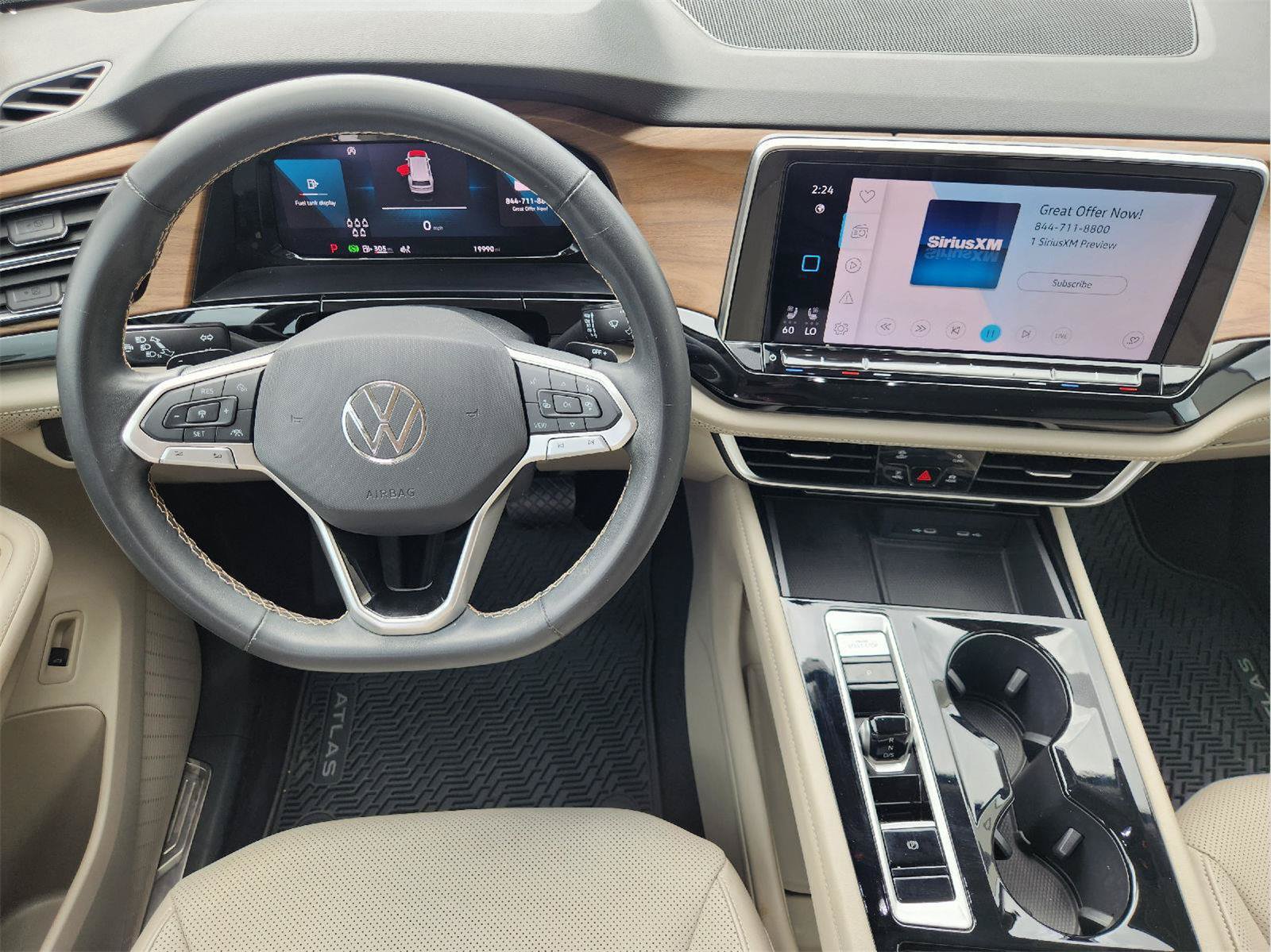 Used 2024 Volkswagen Atlas SE w/ Black Wheel Package FWD image 27