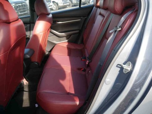 Used 2024 MAZDA MAZDA3 s image 14