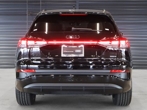 Certified 2024 Audi Q4 e-tron Premium Plus image 11