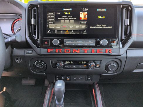 Used 2025 Nissan Frontier PRO-4X w/ Pro Premium Package AWD/4WD image 22