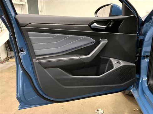 New 2026 Volkswagen Jetta SEL image 24