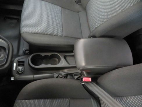 Used 2016 Ford Transit Connect XL image 37