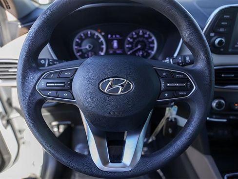 Used 2019 Hyundai Santa Fe SE image 15