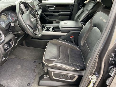 Used 2024 RAM 1500 Laramie image 11