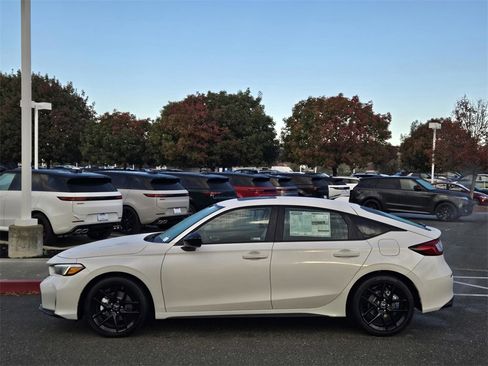 New 2026 Honda Civic Sport image 7