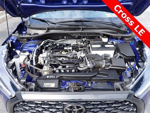 Certified 2023 Toyota Corolla Cross LE image 13