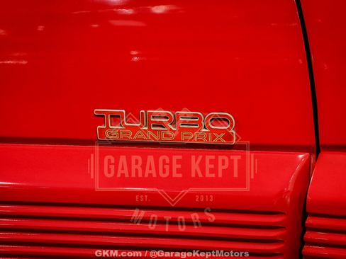 Used 1990 Pontiac Grand Prix SE FWD image 57