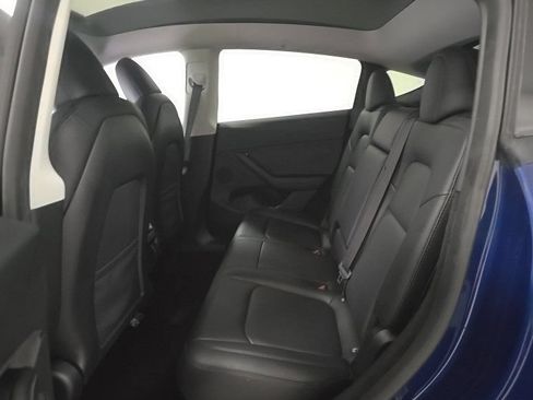 Used 2023 Tesla Model Y Long Range AWD/4WD image 6
