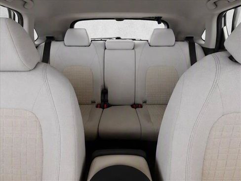 Used 2023 Honda HR-V LX image 26