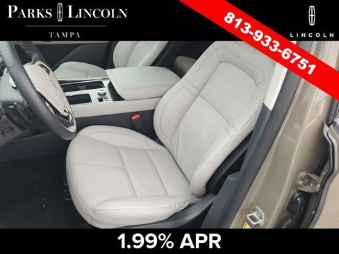 Certified 2025 Lincoln Aviator Reserve RWD image 20