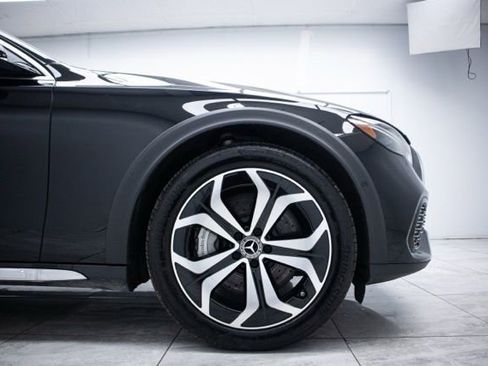 Used 2025 Mercedes-Benz E 450 4MATIC All-Terrain Wagon image 29