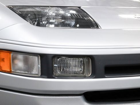Used 1993 Nissan 300ZX Hatchback RWD image 28