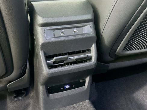 New 2026 Audi Q3 quattro 2.0T AWD/4WD image 37