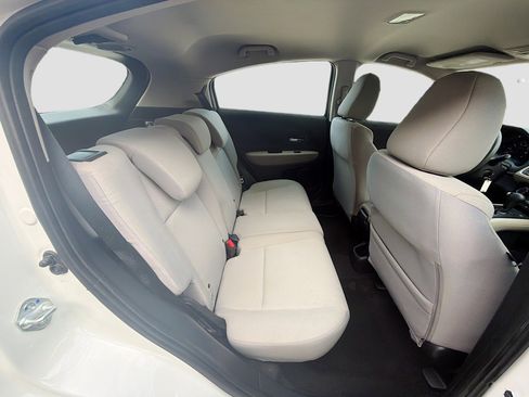 Used 2021 Honda HR-V LX image 28