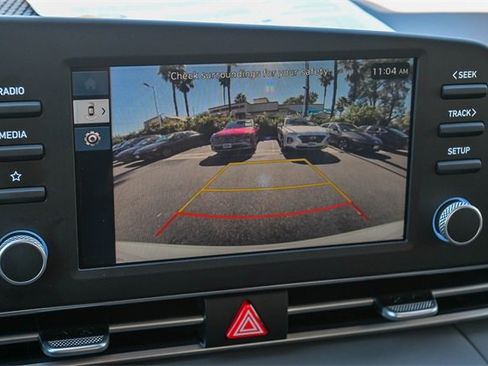 Certified 2025 Hyundai Elantra Sport image 26