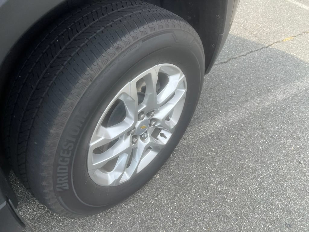 Certified 2023 Chevrolet Traverse LS AWD/4WD image 5