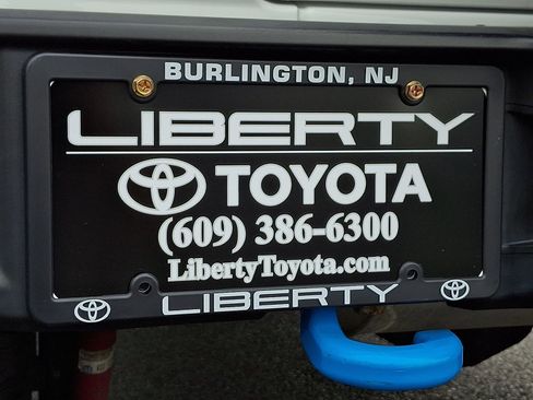 Used 2022 Jeep Wrangler Unlimited Rubicon 4xe AWD/4WD image 30
