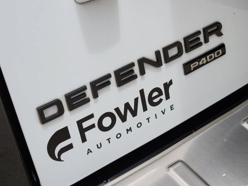 Used 2023 Land Rover Defender 110 X-Dynamic SE AWD/4WD image 14