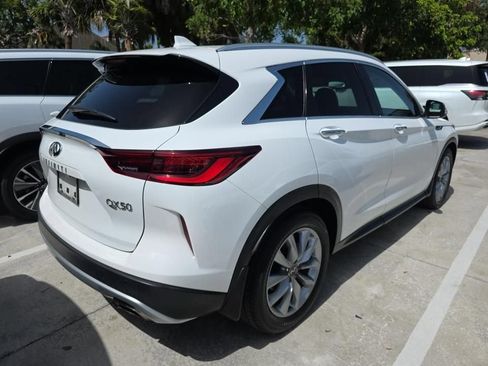 Certified 2022 INFINITI QX50 Luxe FWD image 5