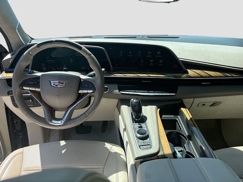 Used 2022 Cadillac Escalade ESV Sport Platinum AWD/4WD image 45