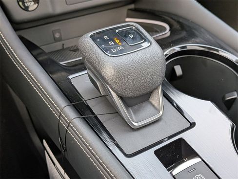 New 2026 Nissan Rogue Platinum w/ Platinum Premium Package image 17