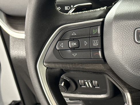 New 2026 Jeep Grand Cherokee L Limited image 17