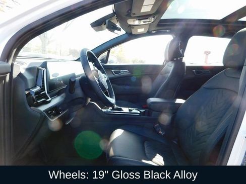 Used 2024 Kia Sportage X-Line w/ X-Line Premium Package image 15