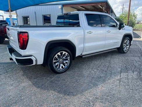 Used 2023 GMC Sierra 1500 Denali w/ Denali Reserve Package AWD/4WD image 4