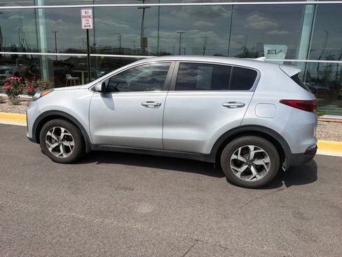 Used 2021 Kia Sportage LX FWD image 17