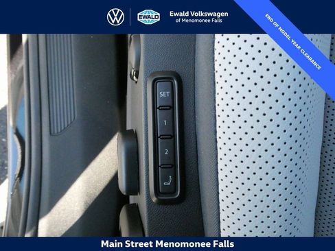 New 2025 Volkswagen ID.4 Pro S image 27