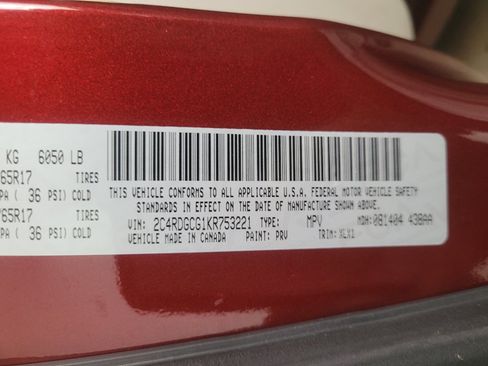 Used 2019 Dodge Grand Caravan SXT FWD image 33