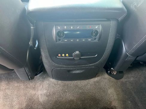 Used 2008 GMC Yukon Denali image 14