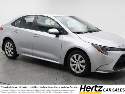 Used 2025 Toyota Corolla LE FWD image 1