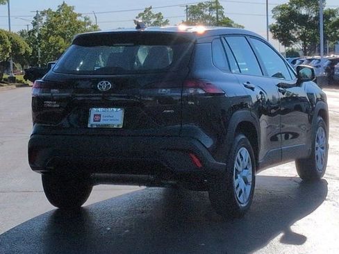 Certified 2026 Toyota Corolla Cross L AWD/4WD image 5