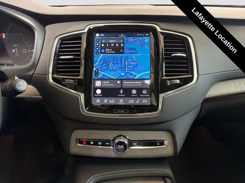 Used 2024 Volvo XC90 T8 Ultimate w/ Protection Package Premier AWD/4WD image 17