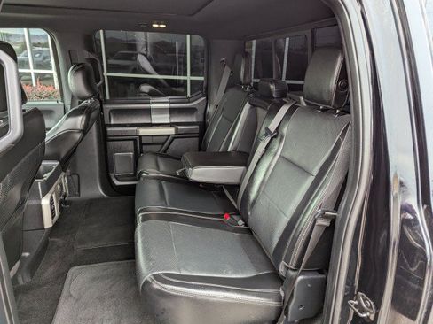 Used 2017 Ford F150 Lariat w/ Equipment Group 502A Luxury AWD/4WD image 27