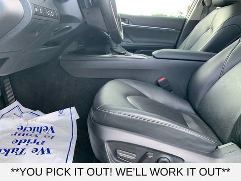 Used 2024 Toyota Camry XSE FWD image 22