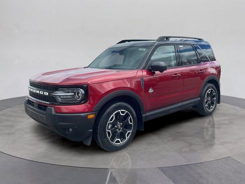 Certified 2025 Ford Bronco Sport Outer Banks w/ Outer Banks Tech Package+ AWD/4WD image 1