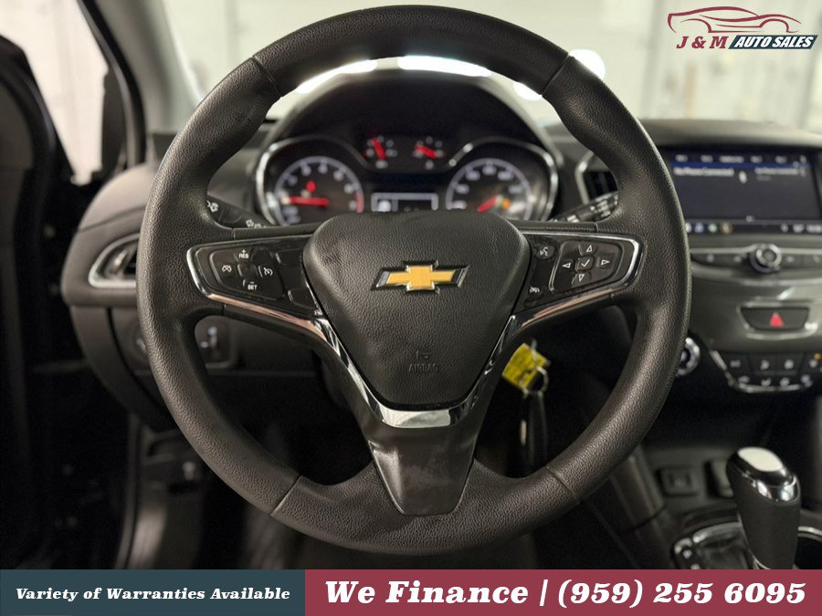 Used 2019 Chevrolet Cruze LS w/ LS Convenience Package FWD image 23