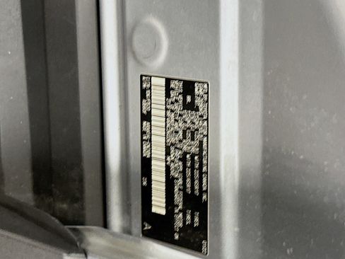 Used 2022 Toyota RAV4 LE image 12