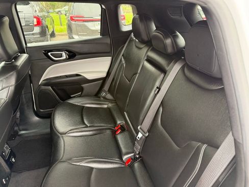 Used 2025 Jeep Compass Limited AWD/4WD image 20