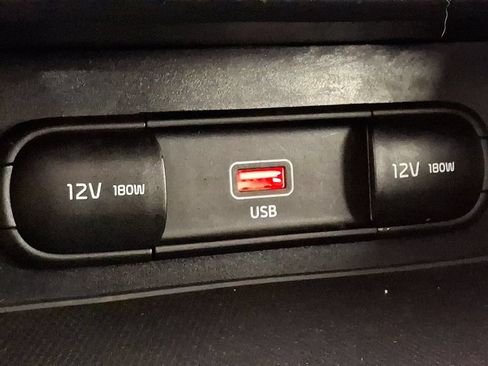 Used 2023 Kia Forte LXS w/ LXS Technology Package FWD image 22