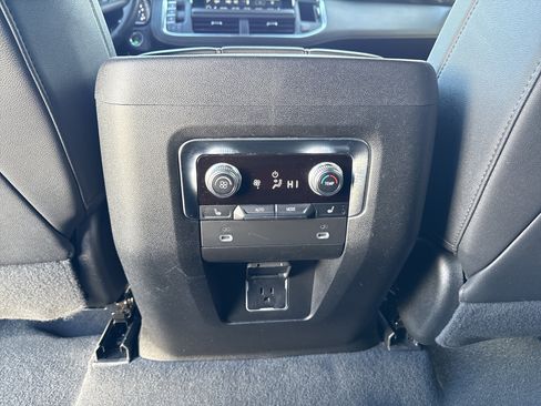 Used 2022 GMC Yukon AT4 w/ Max Trailering Package image 32