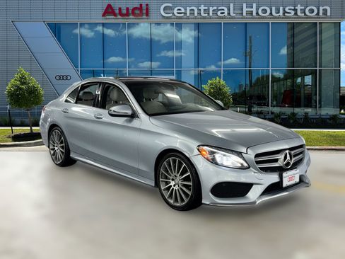 Used 2016 Mercedes-Benz C 300 4MATIC Sedan image 7