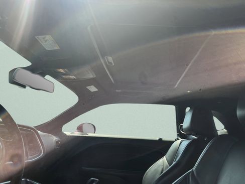 Used 2018 Dodge Challenger GT w/ Driver Convenience Group image 19